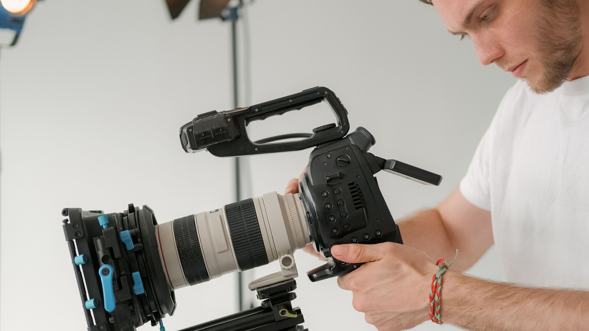 Videographer work cameraman set man look display